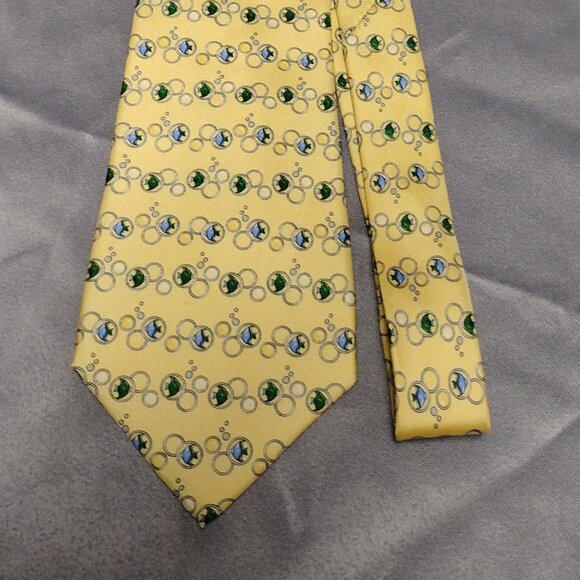 ❤️NWOT SALVATORE FERRAGAMO Yellow Fish Theme Silk Necktie Tie - Picture 1 of 6
